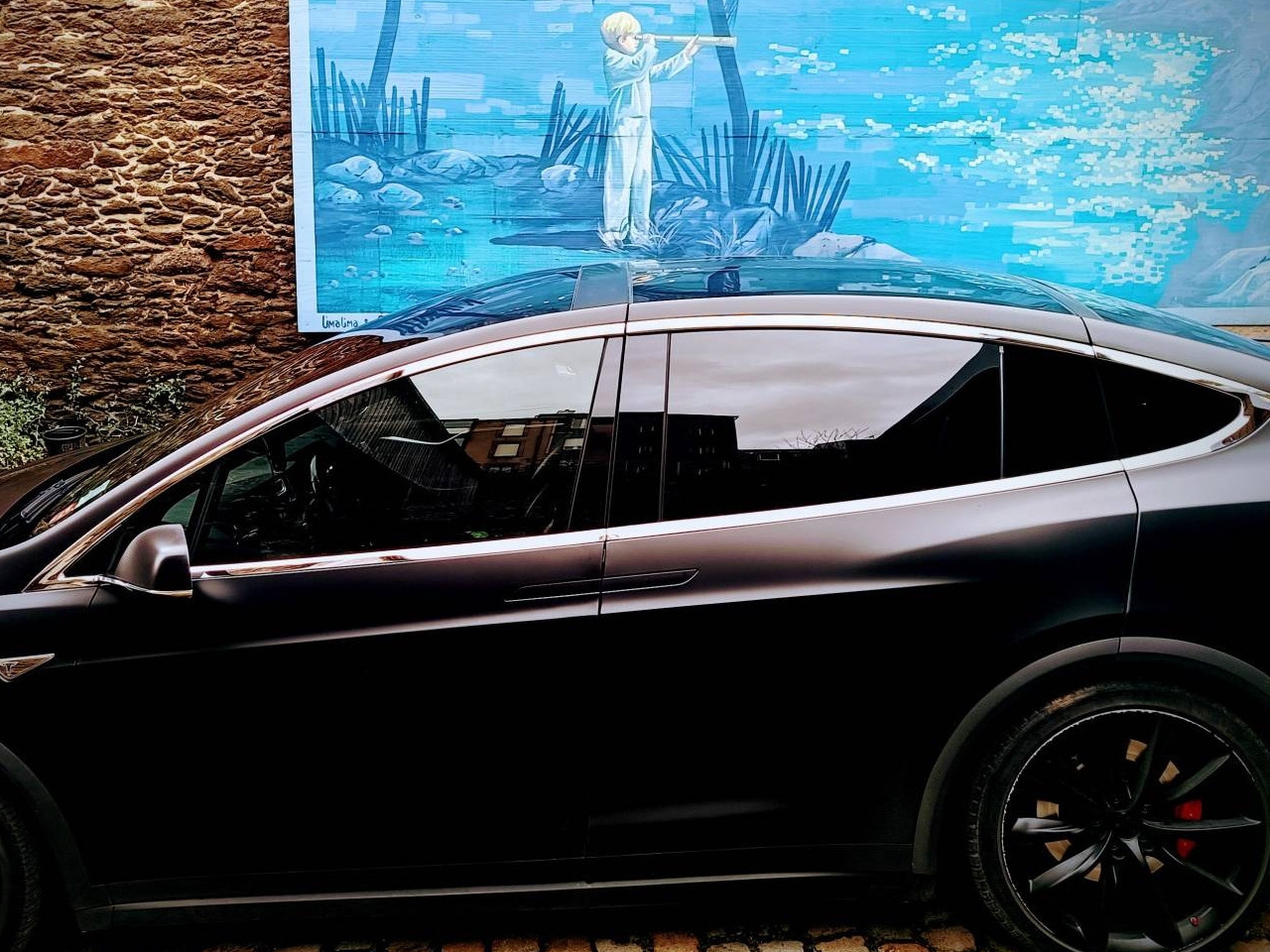 VTC et alternative taxi au Technopôle de Plouzané en Tesla Model X